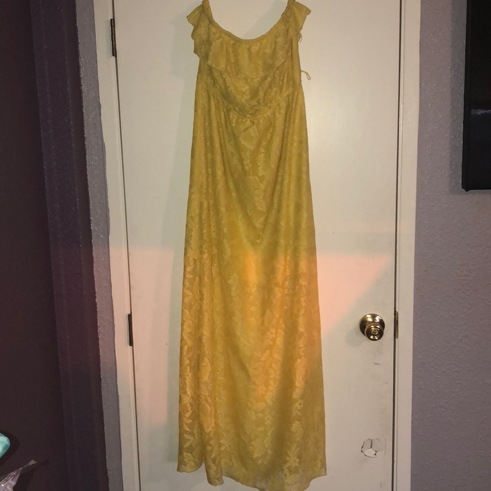 Sleeveless maxi dress